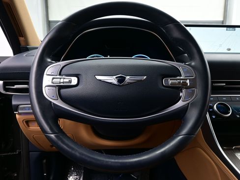 Certified 2024 Genesis GV80 2.5T w/ Prestige Package image 24