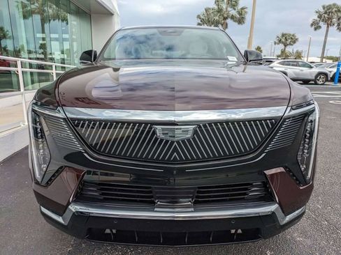 New 2025 Cadillac Escalade IQ Luxury 1 w/ Smart Trailering package image 9