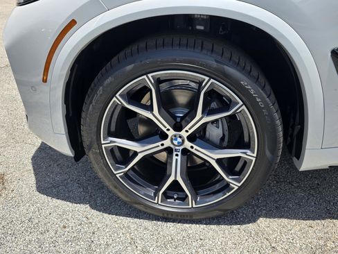 New 2026 BMW X5 sDrive40i w/ M Sport Package RWD image 6