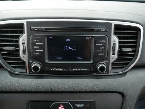 Used 2018 Kia Sportage LX AWD/4WD image 28