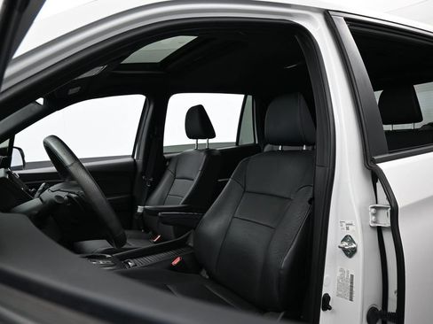 Used 2023 Honda Passport EX-L image 10