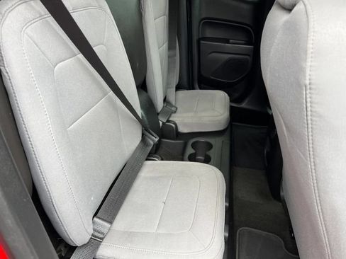 Used 2016 GMC Canyon W/T RWD image 9