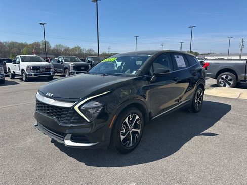 Used 2023 Kia Sportage EX FWD image 4