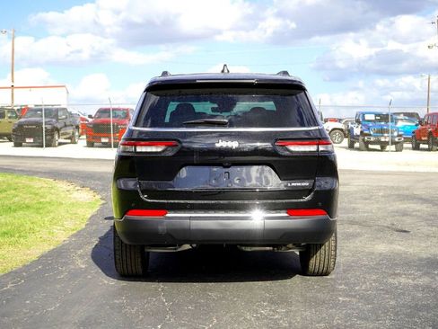 New 2026 Jeep Grand Cherokee L Laredo RWD image 7