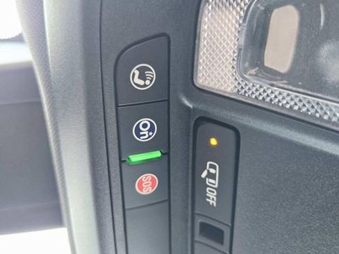 Certified 2023 Chevrolet Equinox RS image 31