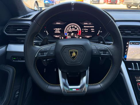 Used 2021 Lamborghini Urus image 56