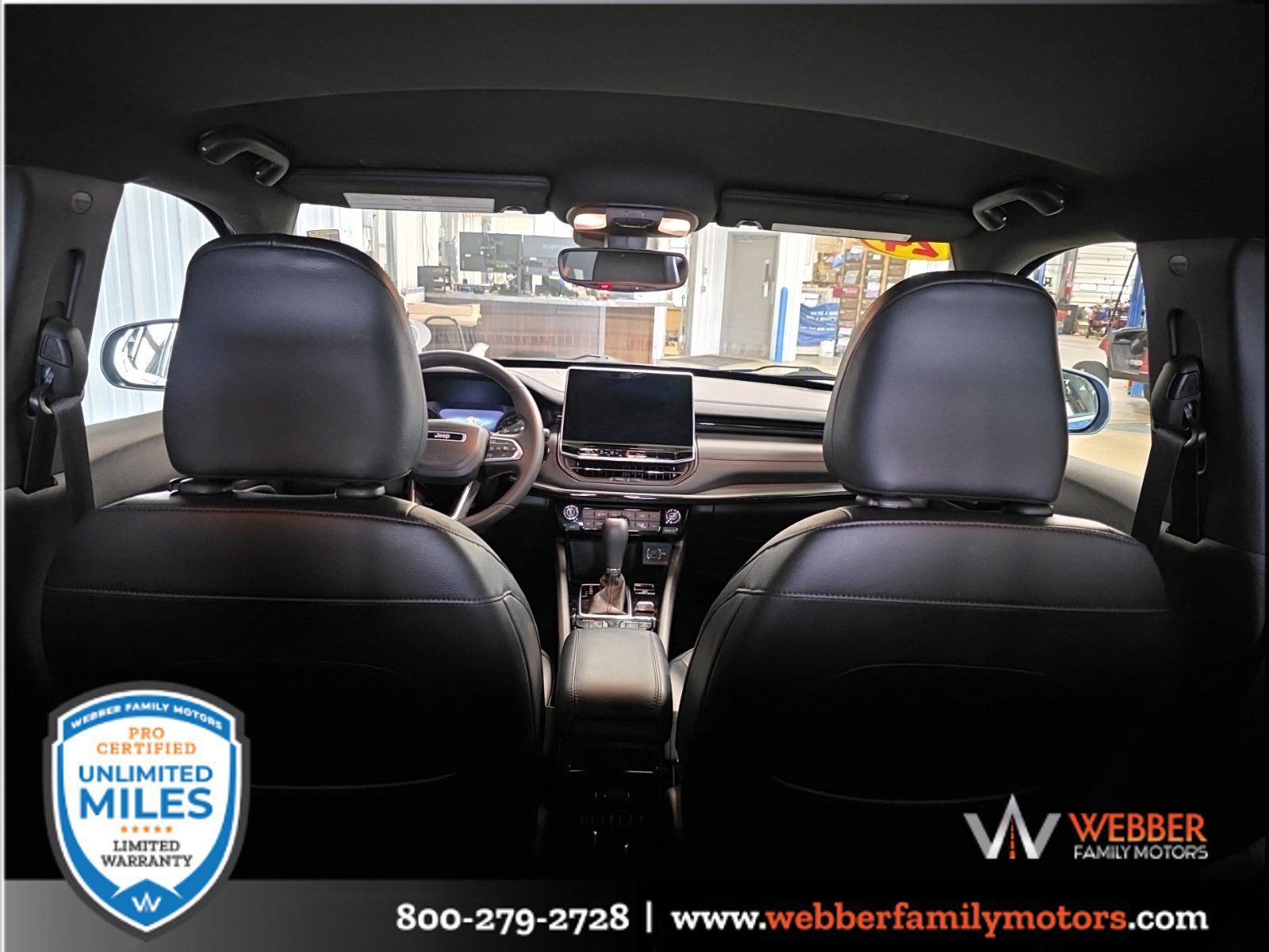 Used 2024 Jeep Compass Trailhawk AWD/4WD image 11
