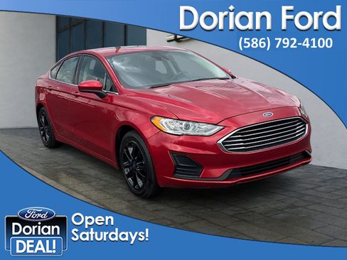 Used 2020 Ford Fusion SE FWD image 1