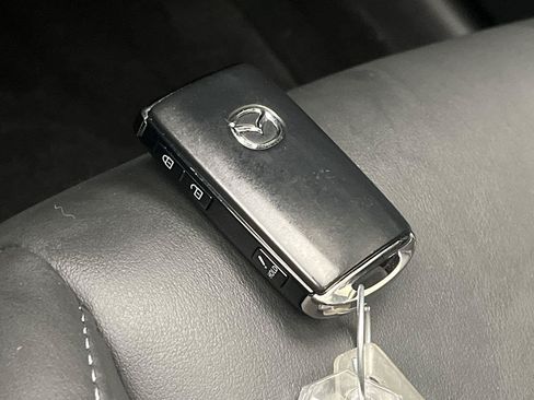 Used 2024 MAZDA CX-30 AWD 2.5 S w/ Preferred Package image 28
