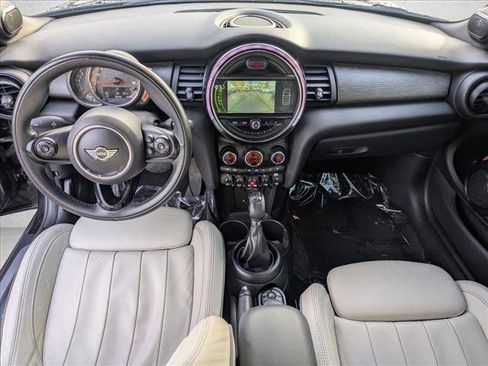 Used 2018 MINI Cooper S image 18
