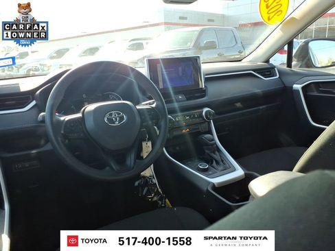 Used 2025 Toyota RAV4 LE AWD/4WD image 13