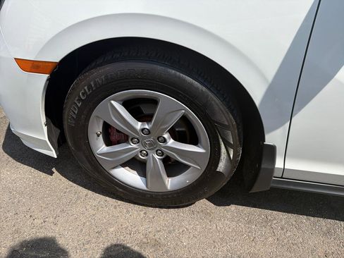 Used 2020 Honda Odyssey EX image 13