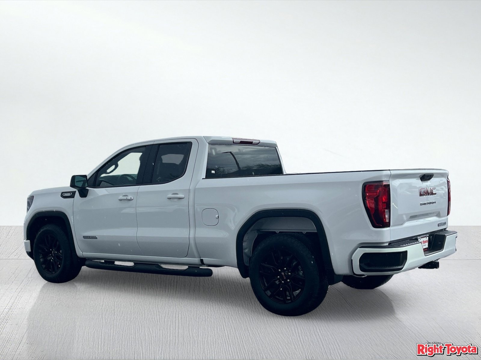 Used 2026 GMC Sierra 1500 Elevation w/ Elevation Select Package RWD image 4