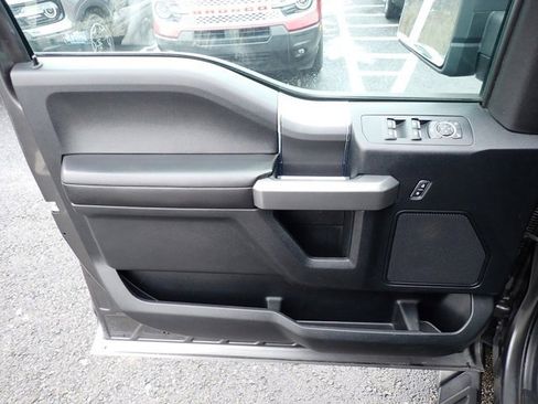 Used 2015 Ford F150 XLT w/ Equipment Group 302A Luxury image 22