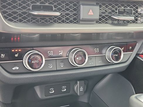 New 2025 Acura ADX A-Spec image 12