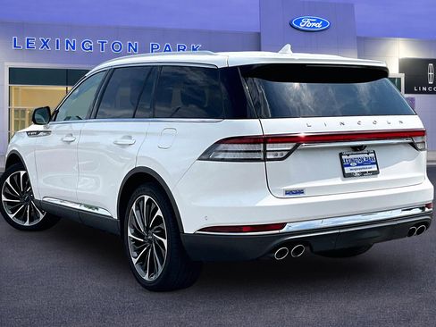 Used 2020 Lincoln Aviator Reserve w/ Equipment Group 202A AWD/4WD image 4