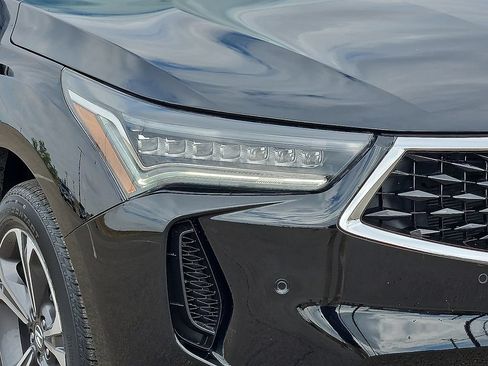 Used 2023 Acura RDX AWD w/ Advance Package image 8