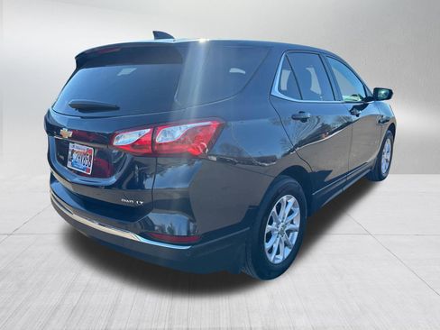 Used 2020 Chevrolet Equinox LT image 3