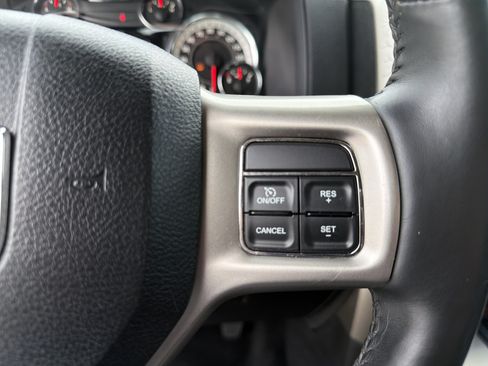 Used 2013 RAM 1500 Laramie w/ Convenience Group AWD/4WD image 29