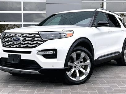 Used 2020 Ford Explorer Platinum w/ Premium Technology Package