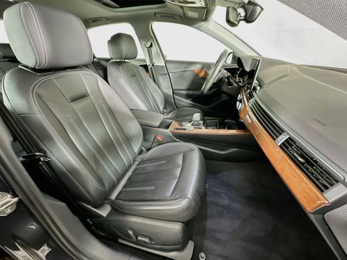 Used 2023 Audi A4 2.0T Premium w/ Convenience Package AWD/4WD image 31
