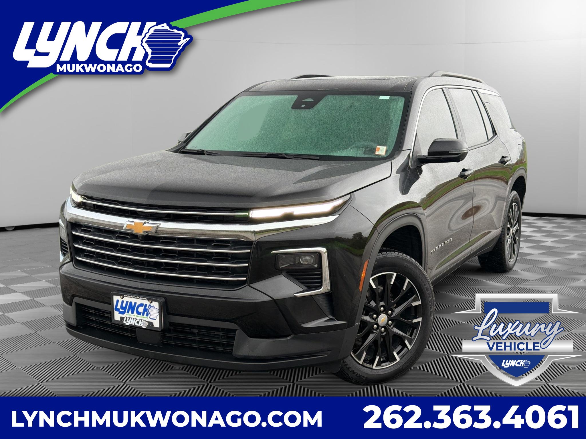 Used 2025 Chevrolet Traverse LT w/ Sun and Wheel Package AWD/4WD image 1