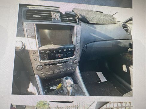 Used 2010 Lexus IS 250 RWD image 5