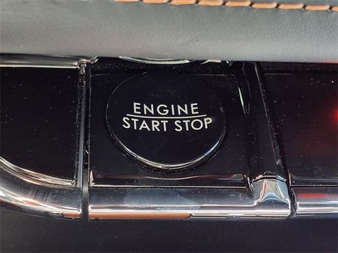 New 2025 Lincoln Aviator Black Label w/ Jet Appearance Package image 9