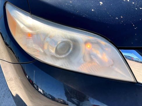 Used 2011 Toyota Sienna LE image 28