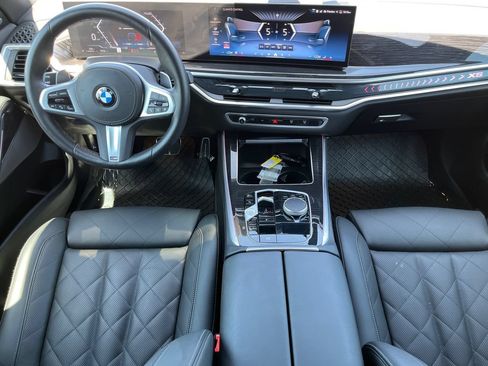 Used 2026 BMW X5 sDrive40i w/ M Sport Package RWD image 12