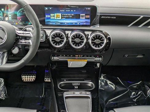 New 2025 Mercedes-Benz CLA 35 AMG 4MATIC image 12