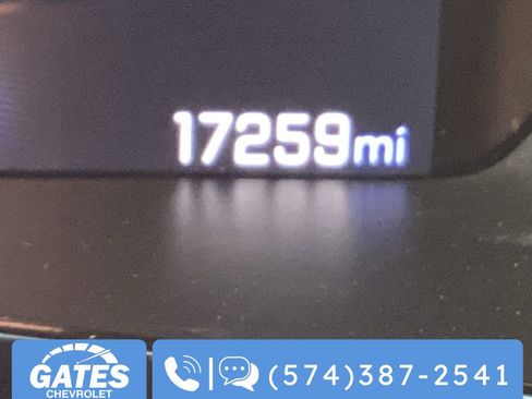 Used 2023 Chevrolet Colorado ZR2 w/ ZR2 Convenience Package III image 5