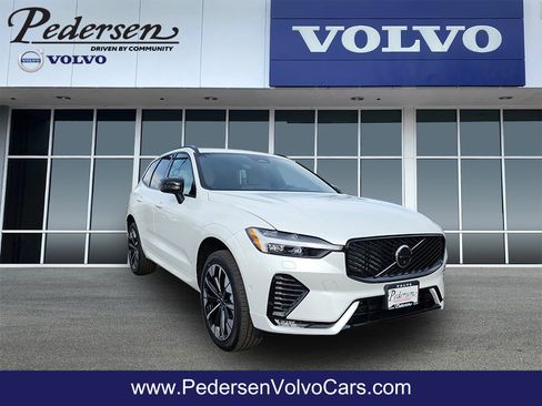 New 2026 Volvo XC60 B5 Plus w/ Climate Package PRO image 1