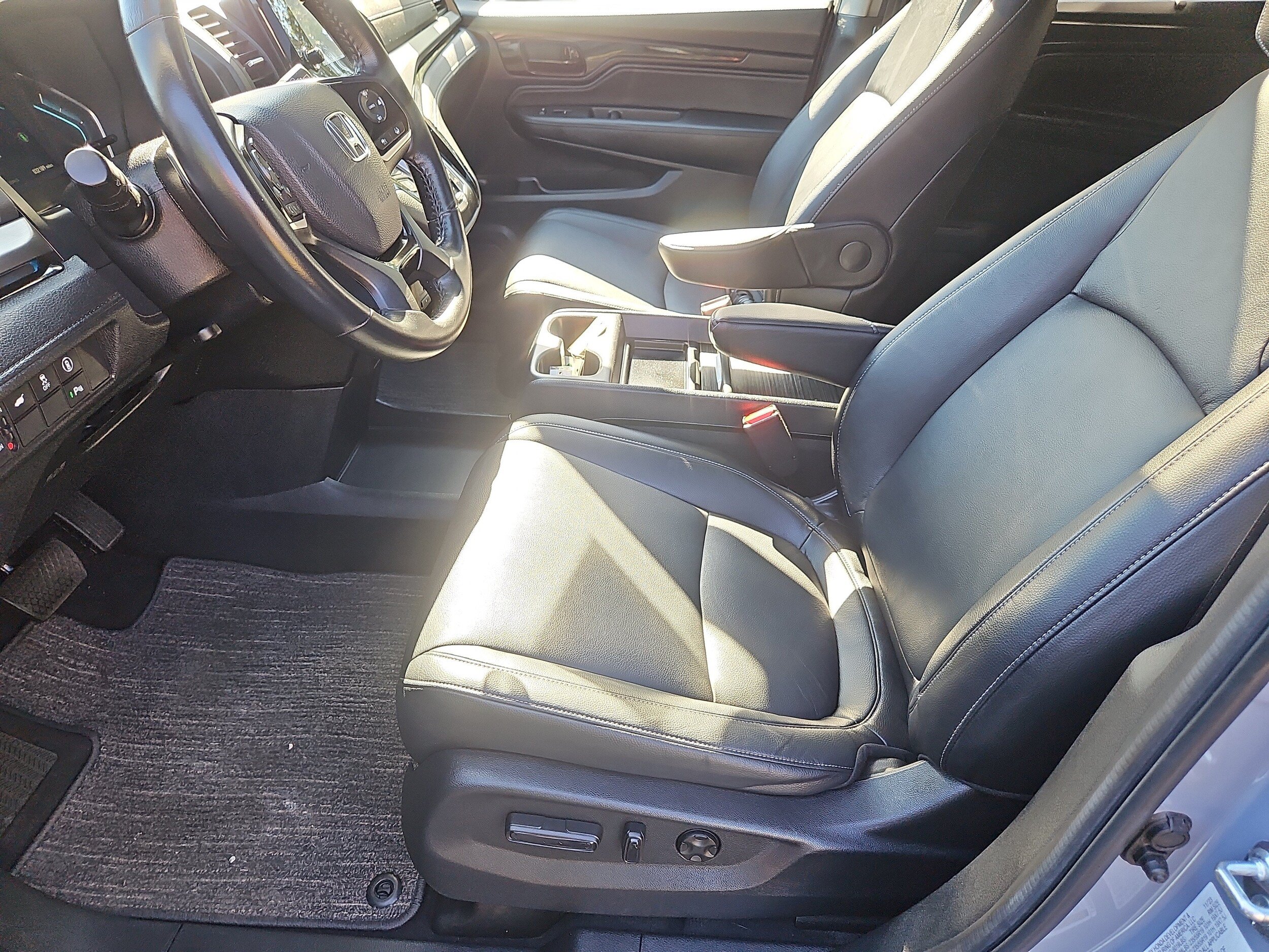 Used 2024 Honda Odyssey Touring image 31