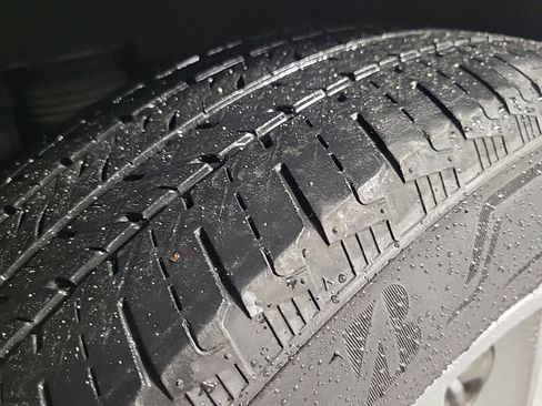 Used 2022 Chevrolet Equinox LT image 12