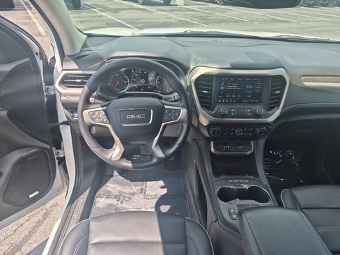 Certified 2022 GMC Acadia Denali AWD/4WD image 12