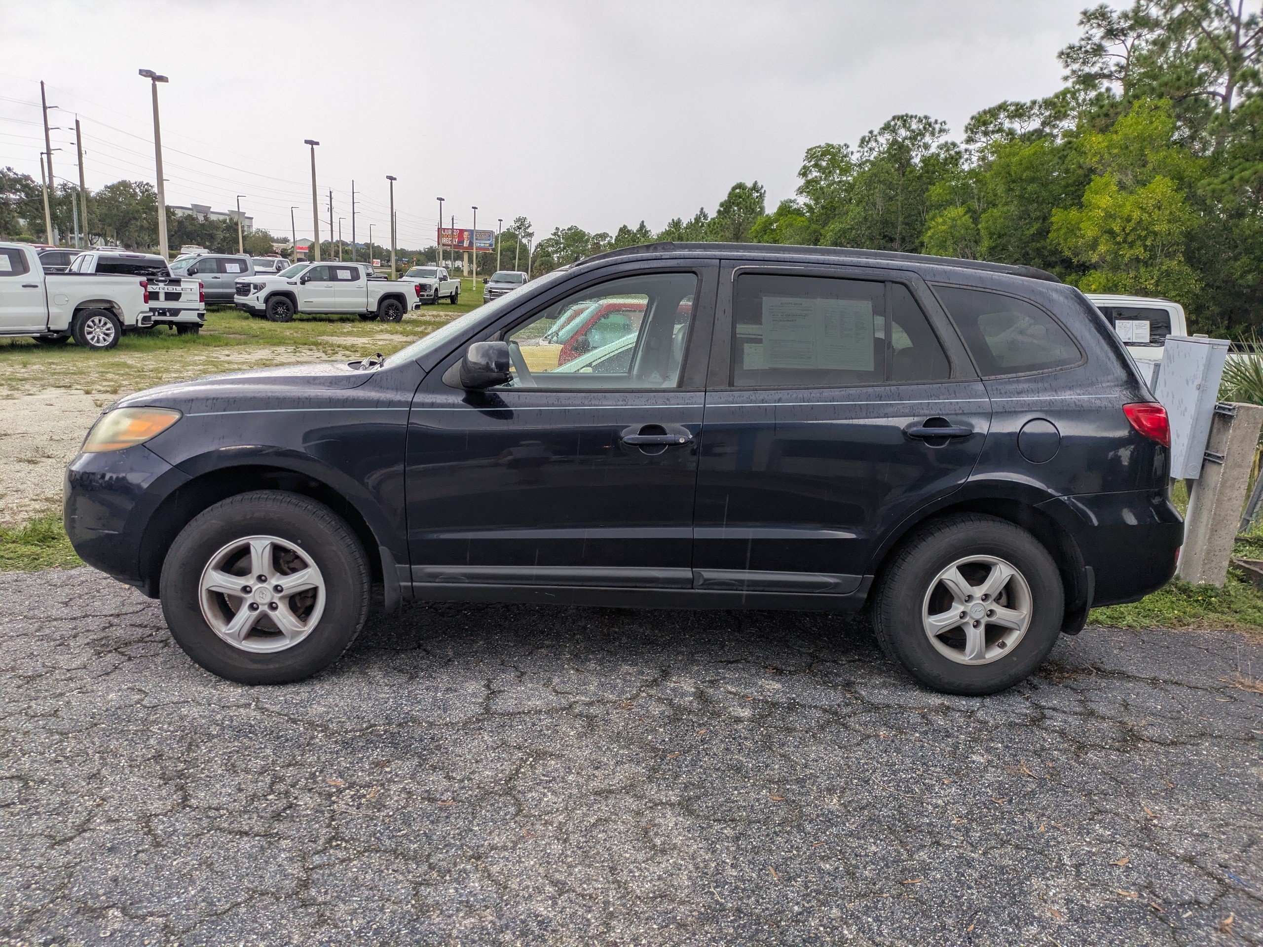 Used 2008 Hyundai Santa Fe GLS FWD image 6