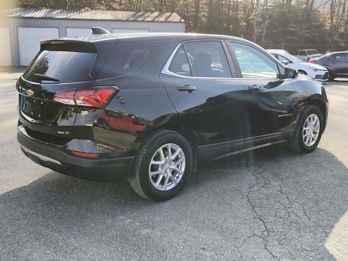 Used 2022 Chevrolet Equinox LT AWD/4WD image 3