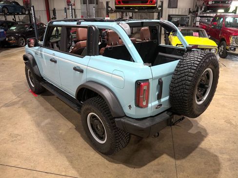 Used 2023 Ford Bronco Heritage Edition AWD/4WD image 16
