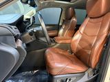 Used 2019 Cadillac Escalade Luxury image 5