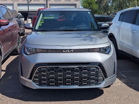 Certified 2023 Kia Soul GT-Line image 5