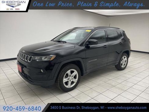Certified 2023 Jeep Compass Latitude AWD/4WD image 1