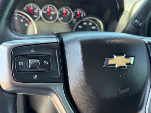 Used 2020 Chevrolet Silverado 1500 LT w/ Fleet Comfort Package AWD/4WD image 28