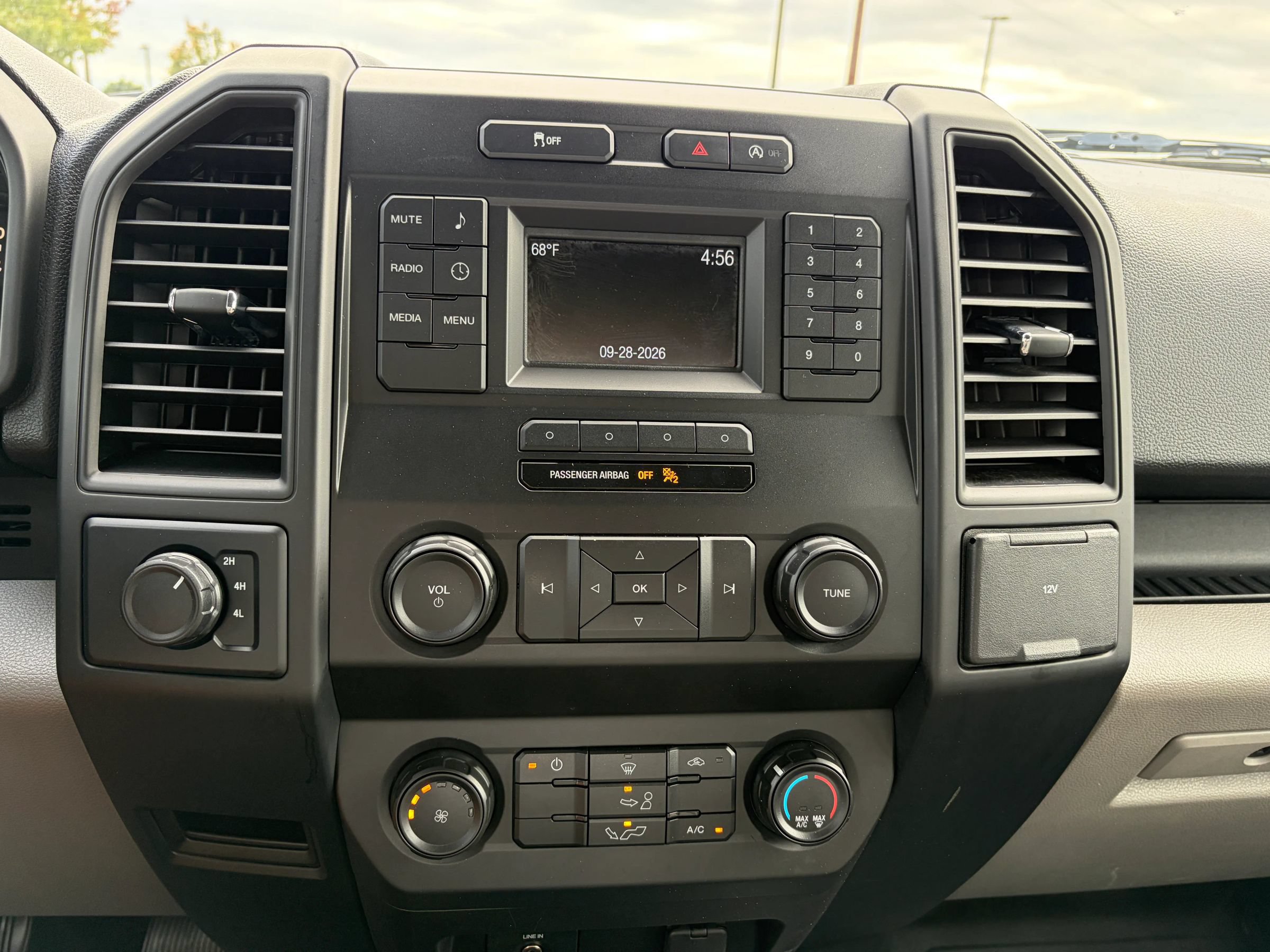 Used 2019 Ford F150 XL w/ XL Power Equipment Group AWD/4WD image 25
