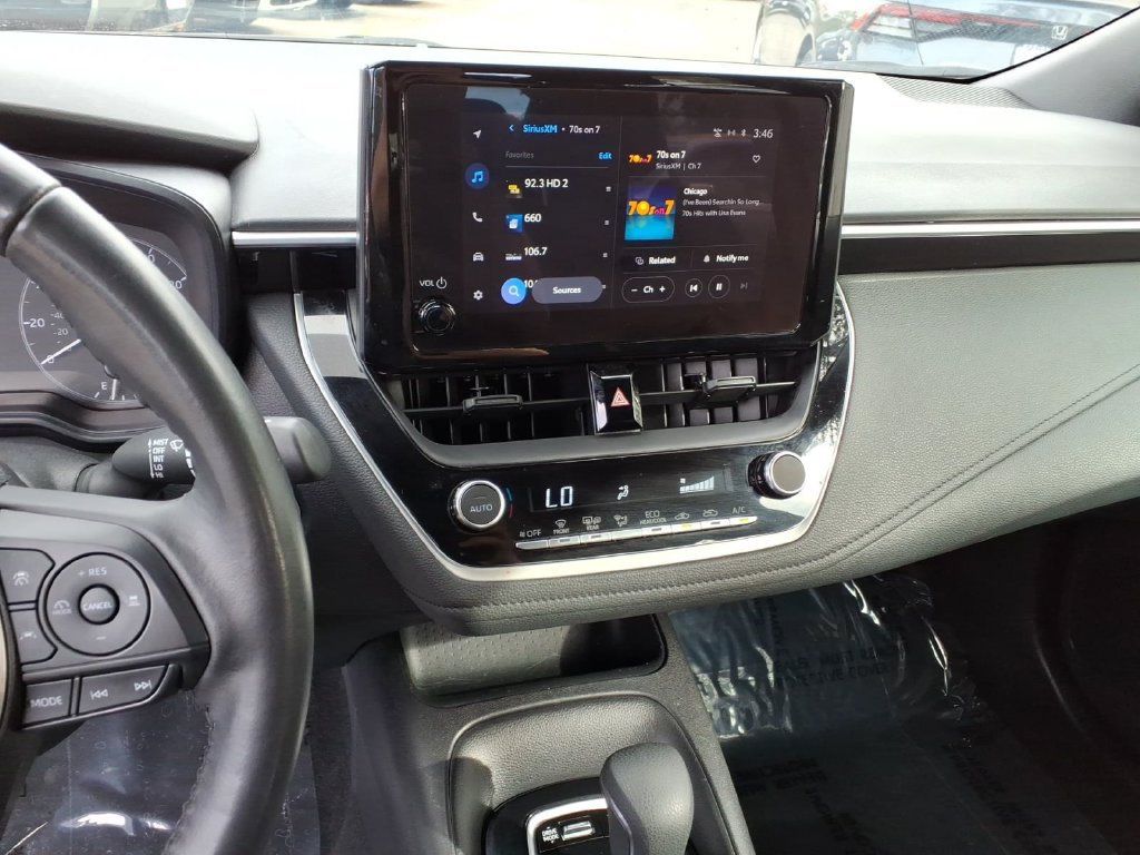 Used 2024 Toyota Corolla SE FWD image 8