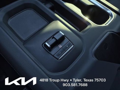 Used 2025 GMC Sierra 2500 Denali AWD/4WD image 44