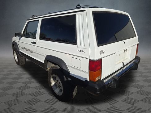 Used 1993 Jeep Cherokee Base image 5