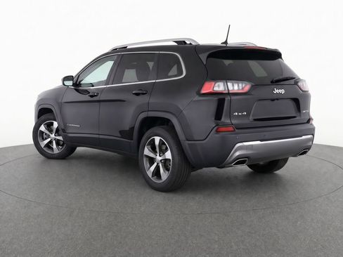 Used 2019 Jeep Cherokee Limited AWD/4WD image 3
