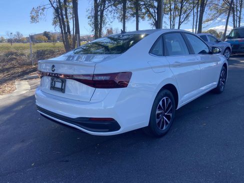 New 2026 Volkswagen Jetta S image 9