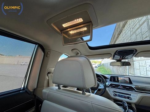 Used 2016 BMW 740i w/ Executive Package 2 image 37